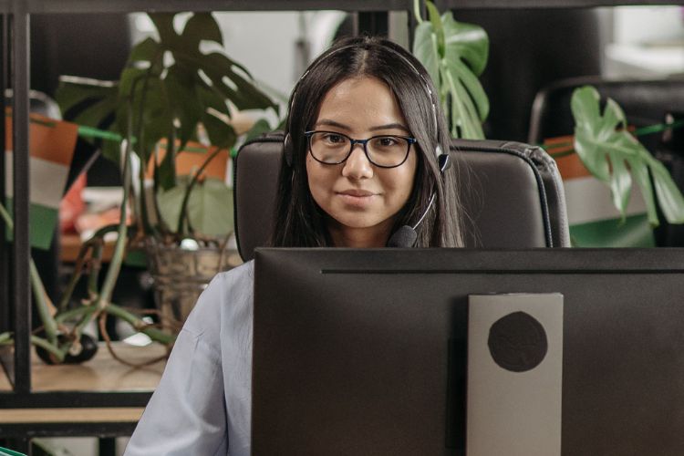 BPO Contact Center Links Agent